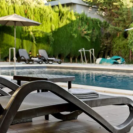 Modern Oasiss Hotel Pula