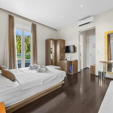 Hotel Modern Oasiss Pula