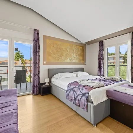Hotel Modern Oasiss