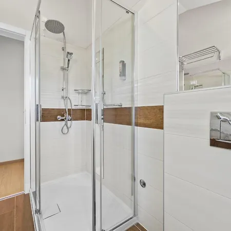 Hotel Modern Oasiss 4*